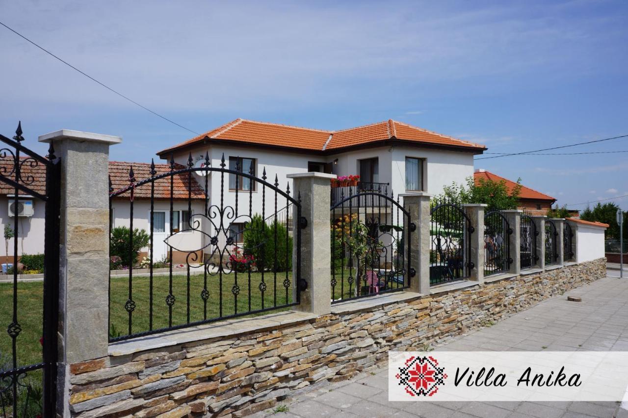 Villa Anika Mezek ภายนอก รูปภาพ